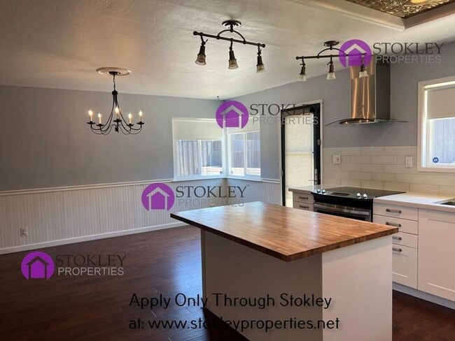 Building Photo - 1650 Mendocino Dr