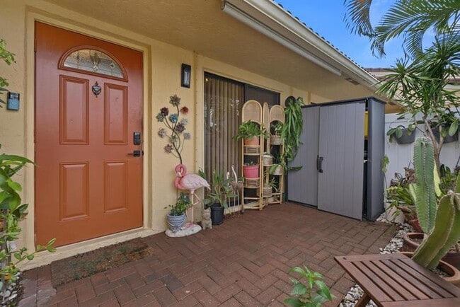 Building Photo - 6734 Bridlewood Ct