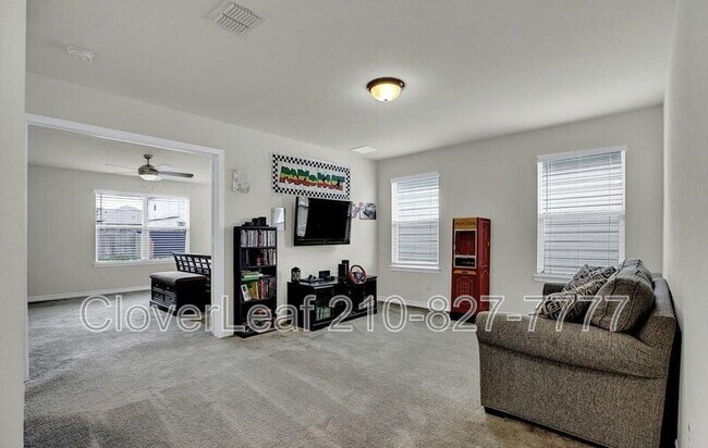 Building Photo - 667 Anthem Ln