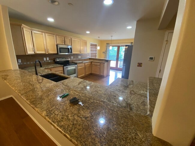 Building Photo - 3 Bedroom Corner Lot DuPont Home