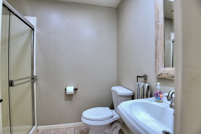 Building Photo - 27115 N 44th St