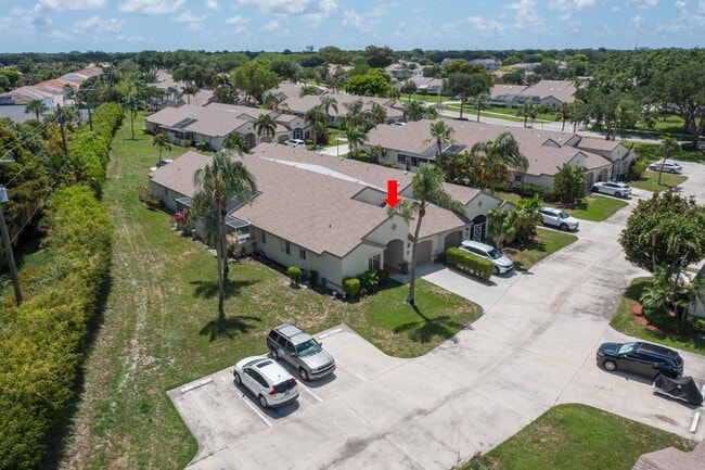 Building Photo - 9497 Boca Gardens Pkwy