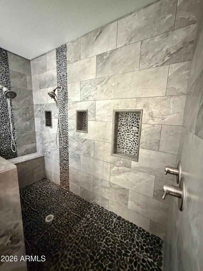 Building Photo - 4243 E Gleneagle Dr