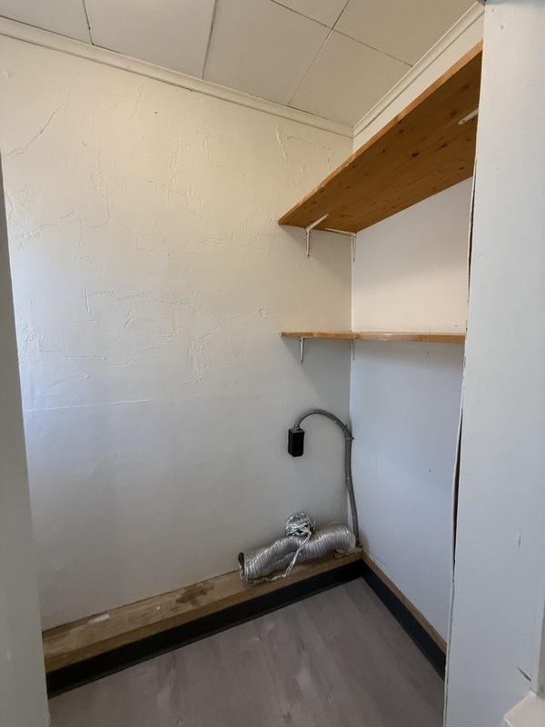 Building Photo - 1003 Ontario Ave