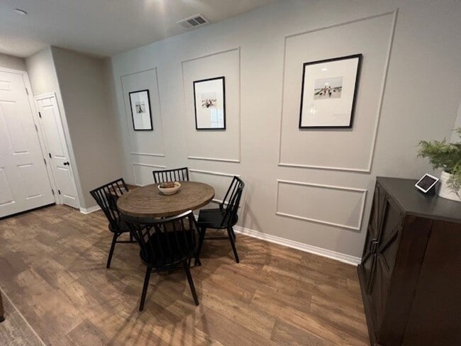 Building Photo - Coastal living in Bayside landing - 2 stor...