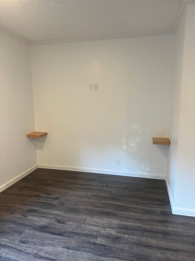 Building Photo - 137 Ben Birdwell Ln