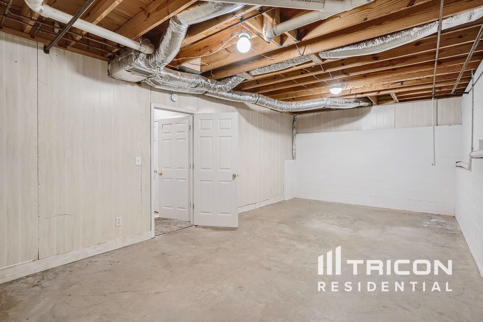 Building Photo - 4006 Cinnamon Fern Ln