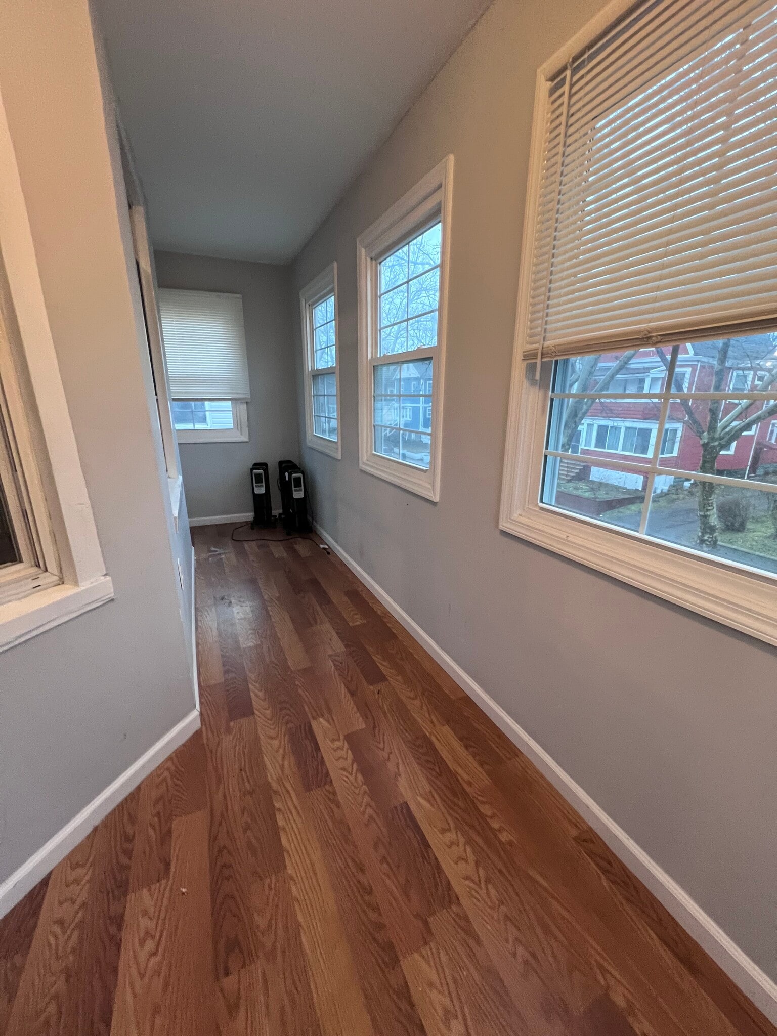 Building Photo - 29 Hilton St