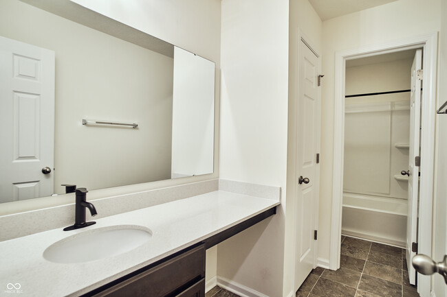 Building Photo - 681 N Crystal Dr