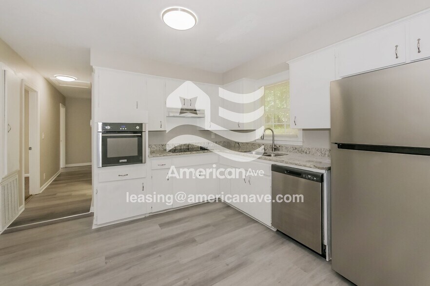 Building Photo - 4150 Roman Ct