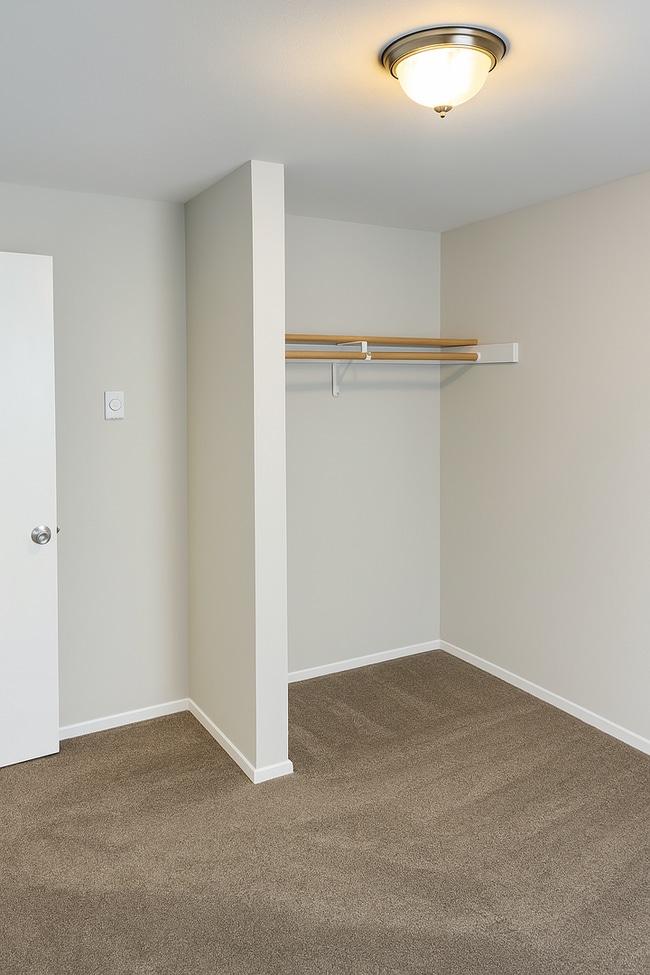 Building Photo - Wedgewood Seattle 2Bed 1 Bath - Welcome Home!