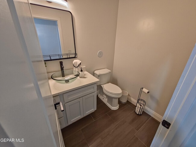 Building Photo - 7321 Cuba Dr