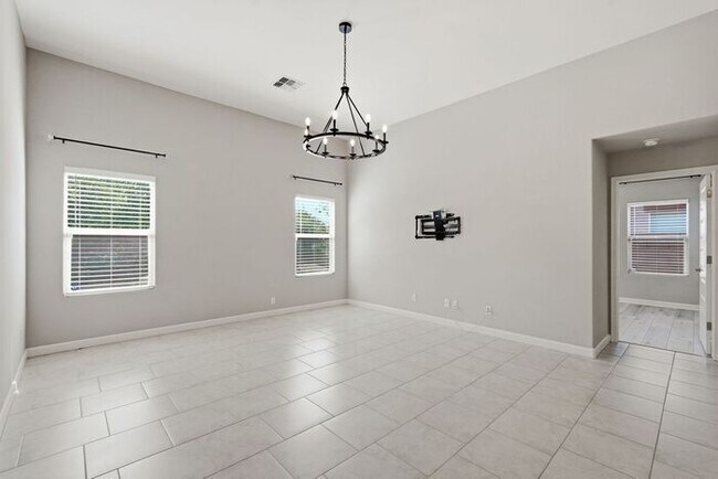 Building Photo - 9684 N Texas Ebony Ln