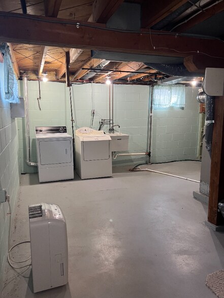 Building Photo - 7909 66th Ave N