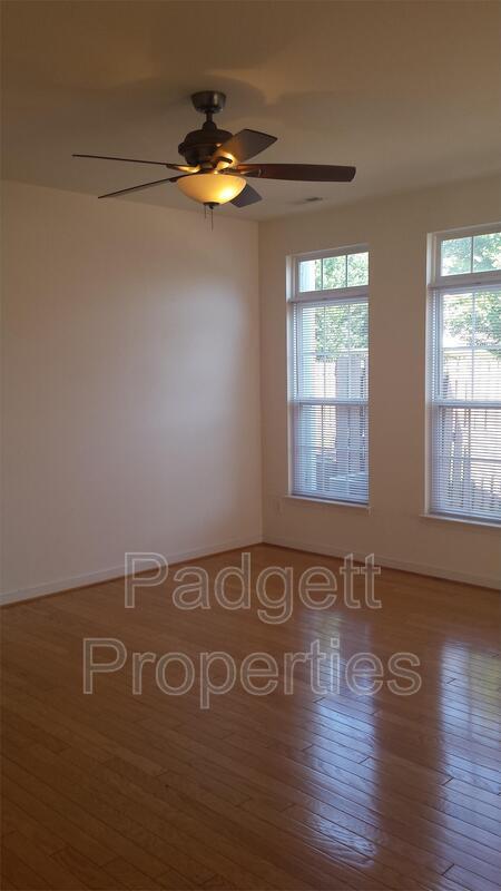 Building Photo - 4321 Meredith Creek Dr