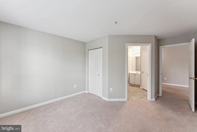 Building Photo - 7524 Snowpea Ct