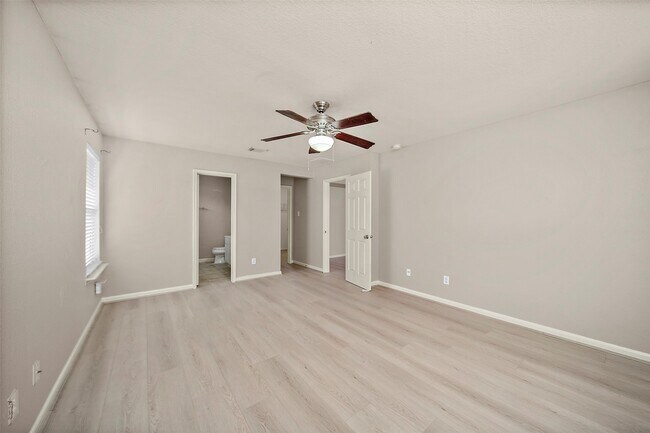 Building Photo - 3822 Clobourne Crossing Ln