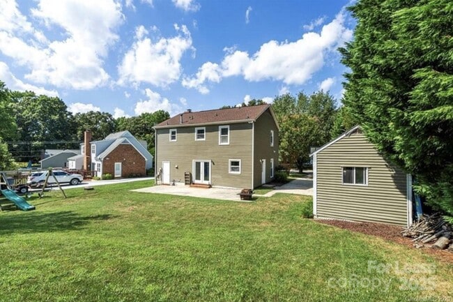 Building Photo - 11610 Charnwood Ct