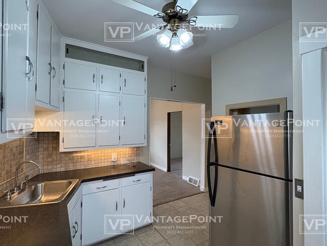 Building Photo - 2110 Lincoln St