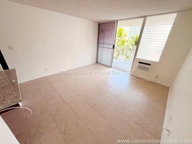 Building Photo - 475 Atkinson Dr