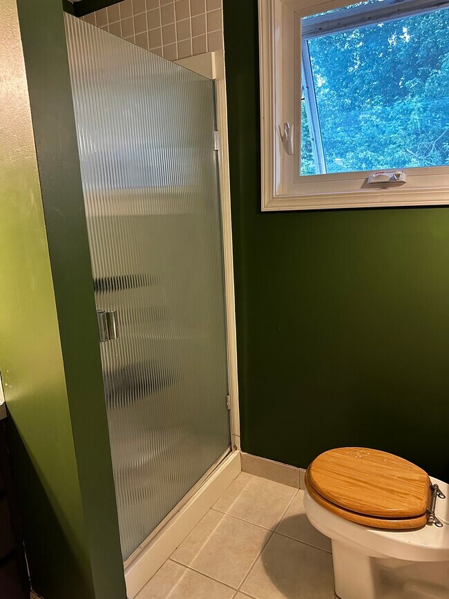 Building Photo - 6962 Adaside Dr SE