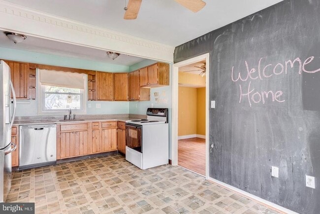 Building Photo - 12425 Stretton Ln