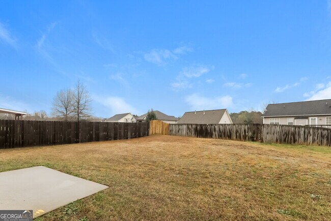 Building Photo - 5713 Colonnade Dr