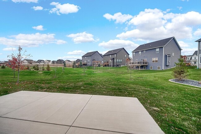 Building Photo - 2111 Easton Park Dr