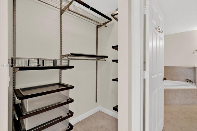 Building Photo - 8390 SW 72nd Ave