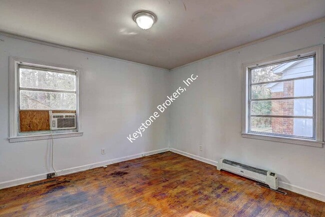 Building Photo - 1169 Lamont St