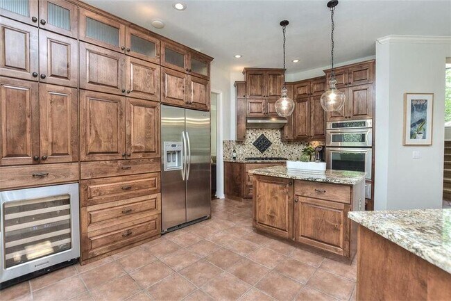 Building Photo - 9556 Indigo Brush Dr