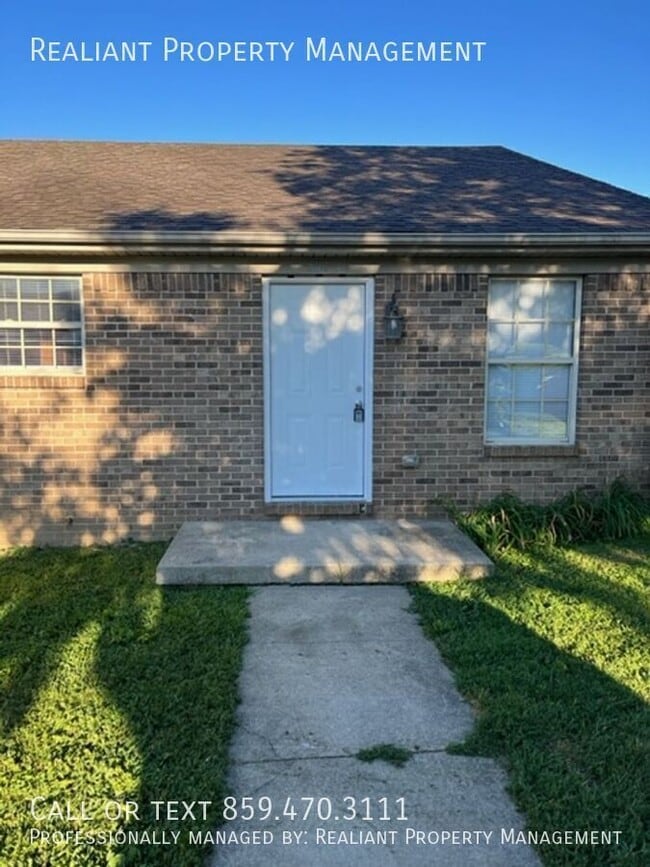 Building Photo - 301 Parker Pl
