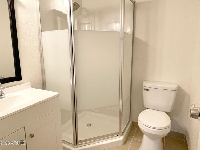 Building Photo - 3491 N Arizona Ave