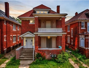 Building Photo - 4087 W Philadelphia St