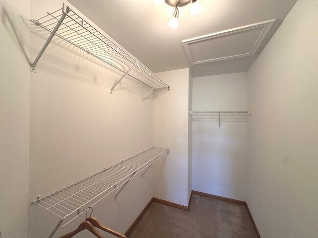 Building Photo - 3503 Blue Ridge Ct