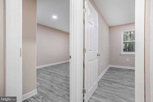 Building Photo - 3671 Waterwheel Square