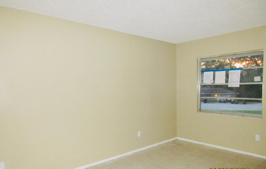 Building Photo - 932 Beau Ct