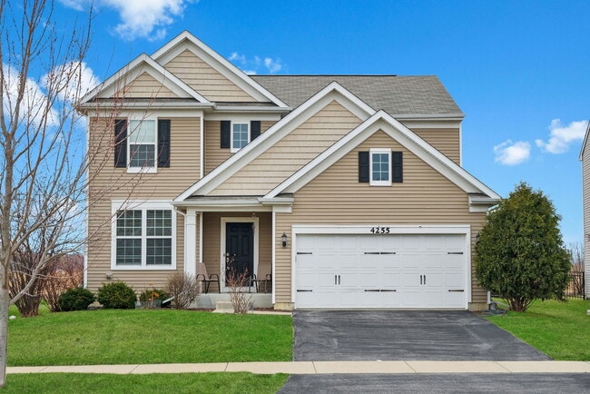 Building Photo - 4255 Fraser Cir