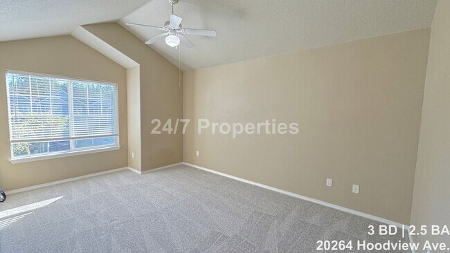 Building Photo - 20264 Hoodview Ave