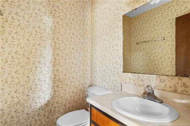 Building Photo - 6009 Dalton Rd