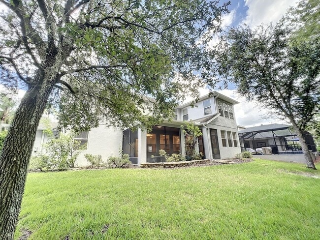 Building Photo - Beautifully Renovated Home in Tampa Palms ...