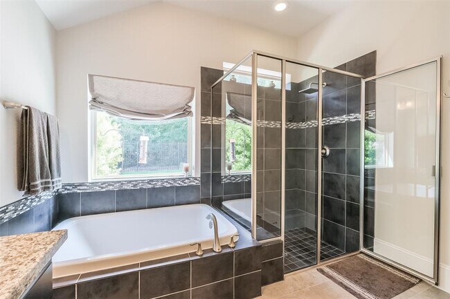 Building Photo - 3602 Rosalie Park Ct