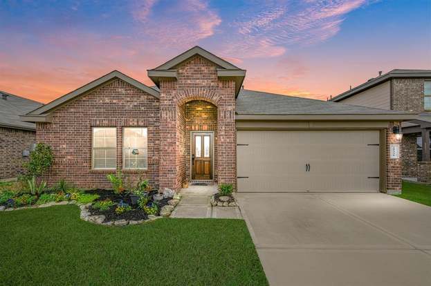Primary Photo - 29331 Dunns Creek Ct