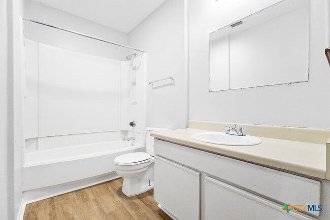Building Photo - 6714 Windsor Hollow Dr
