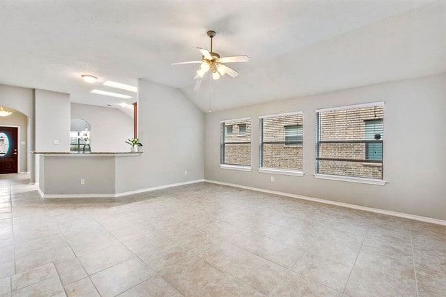 Building Photo - 21711 Debray Dr