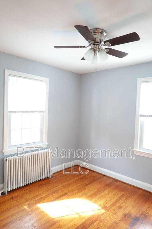 Building Photo - 8207 Garland Ave