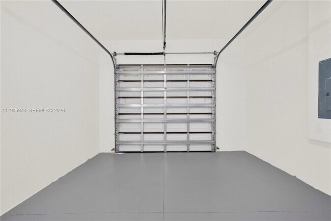 Building Photo - 68 Organ St