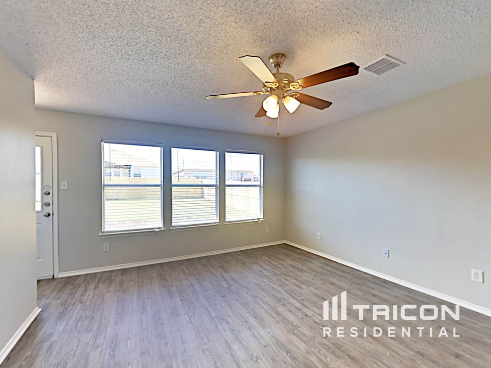 Building Photo - 1209 Warrington Way