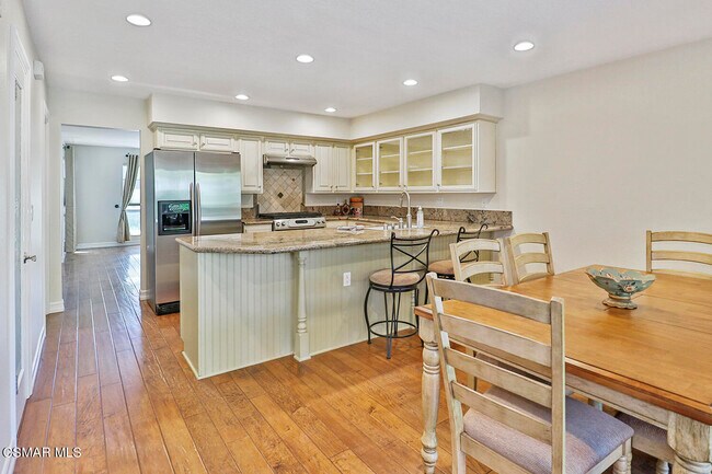 Building Photo - 2846 Lakeridge Ln