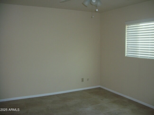 Building Photo - 3938 W Marlette Ave